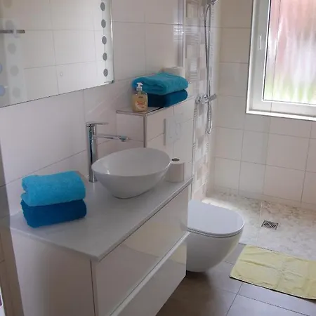 Stollenwerk Am Steinhuder An Der Schanze 13 *